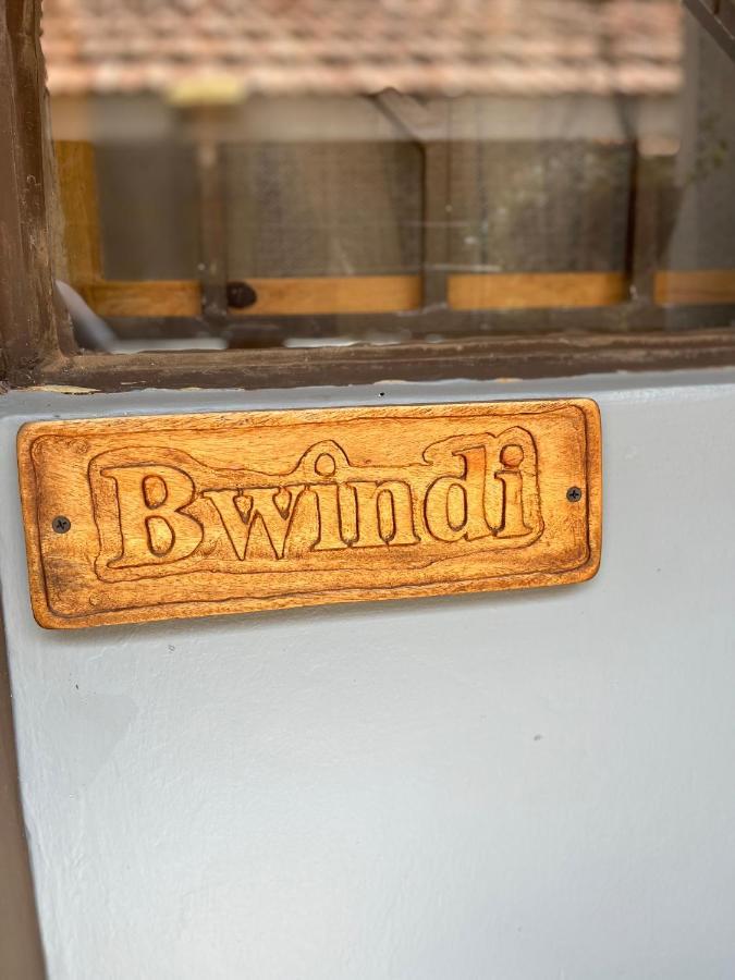 30 Wilson Panzió Jinja Kültér fotó