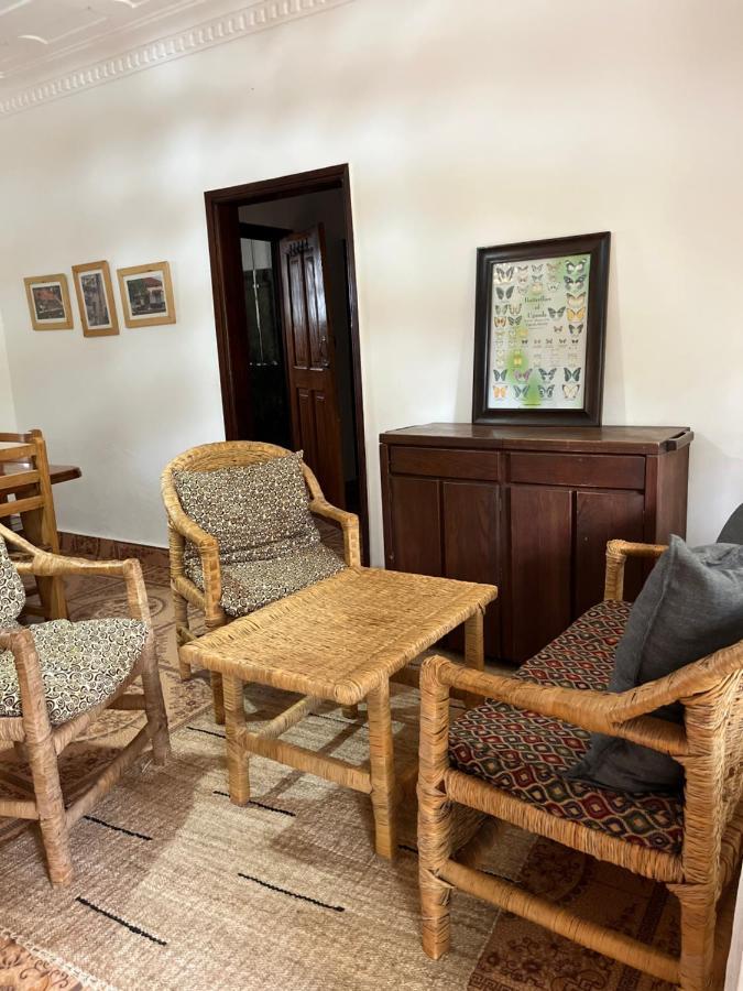 30 Wilson Panzió Jinja Kültér fotó