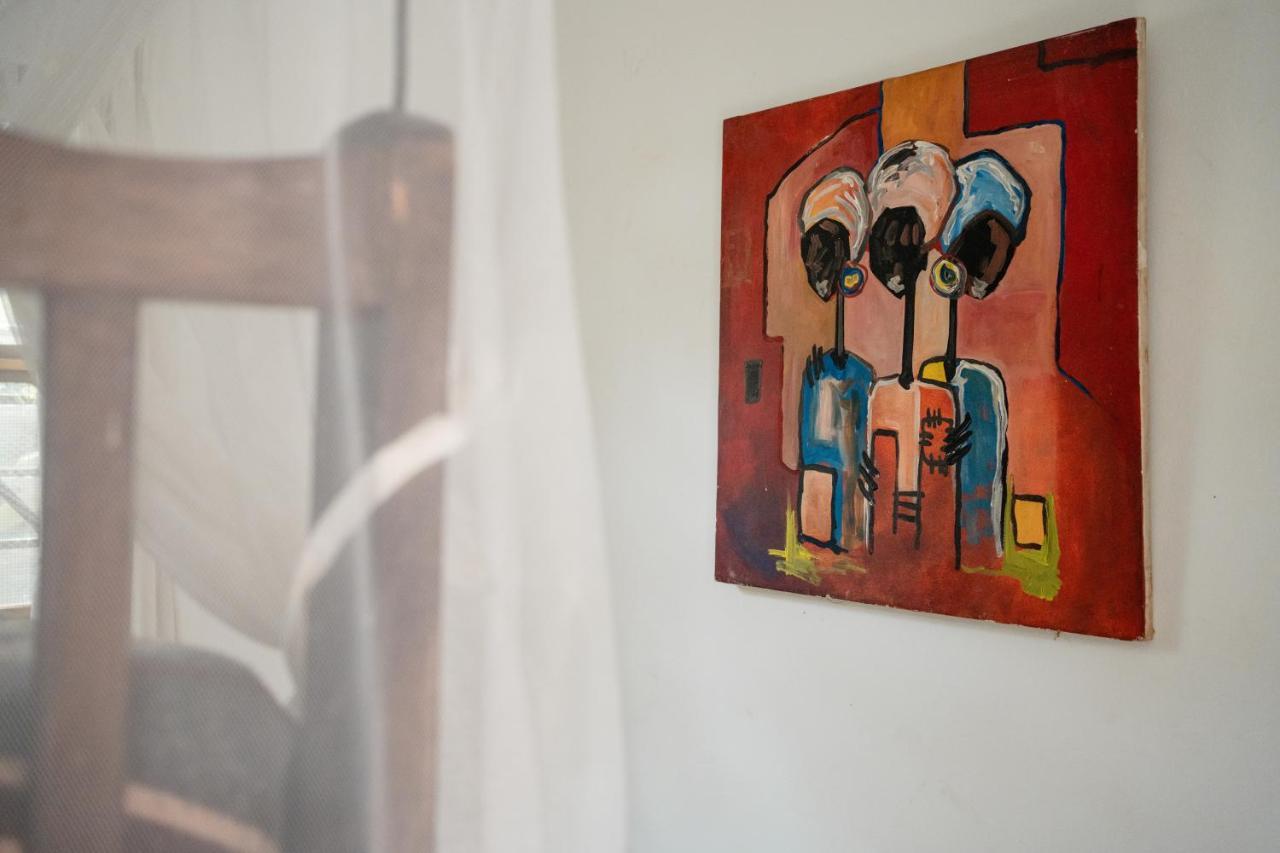 30 Wilson Panzió Jinja Kültér fotó